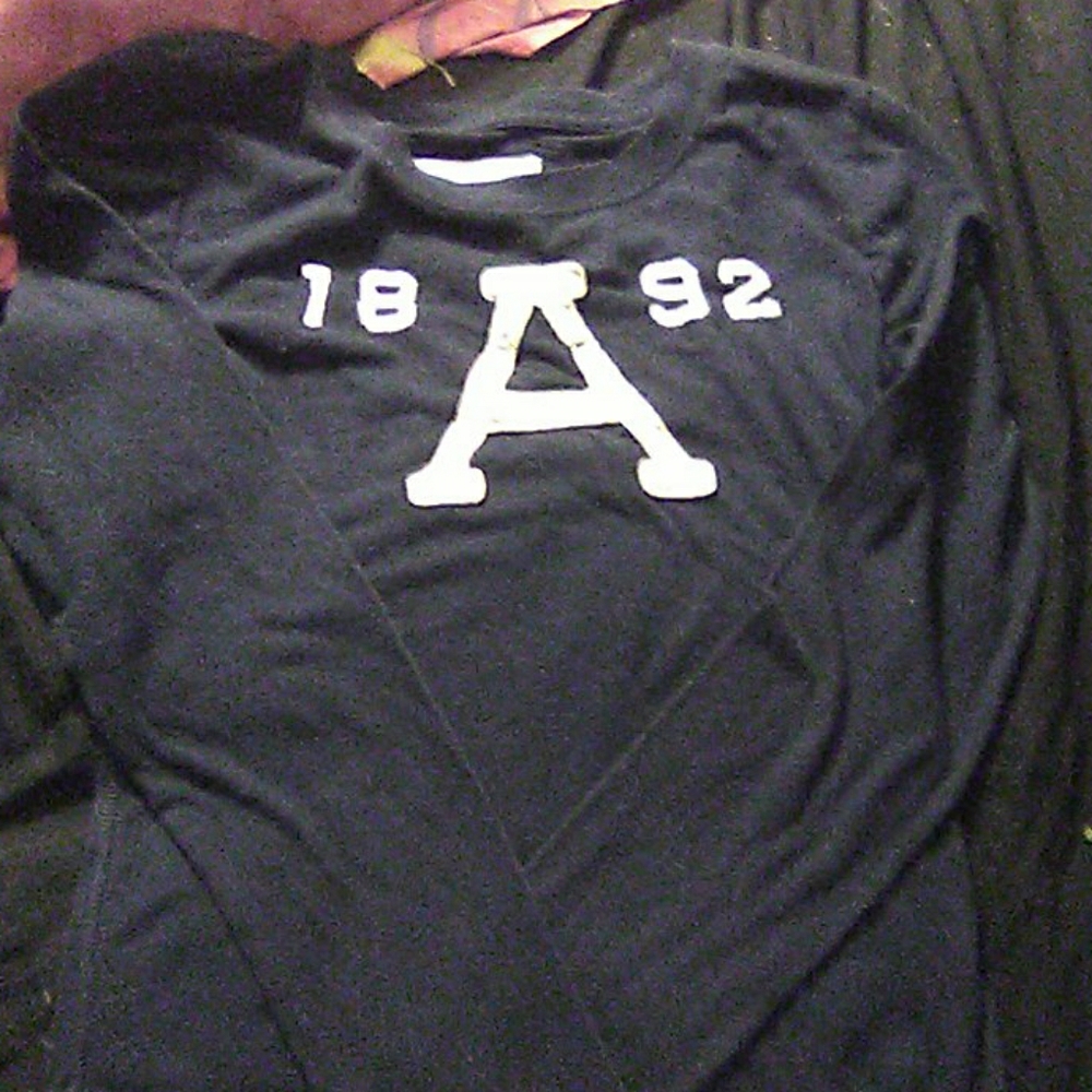 Long sleeve shirt